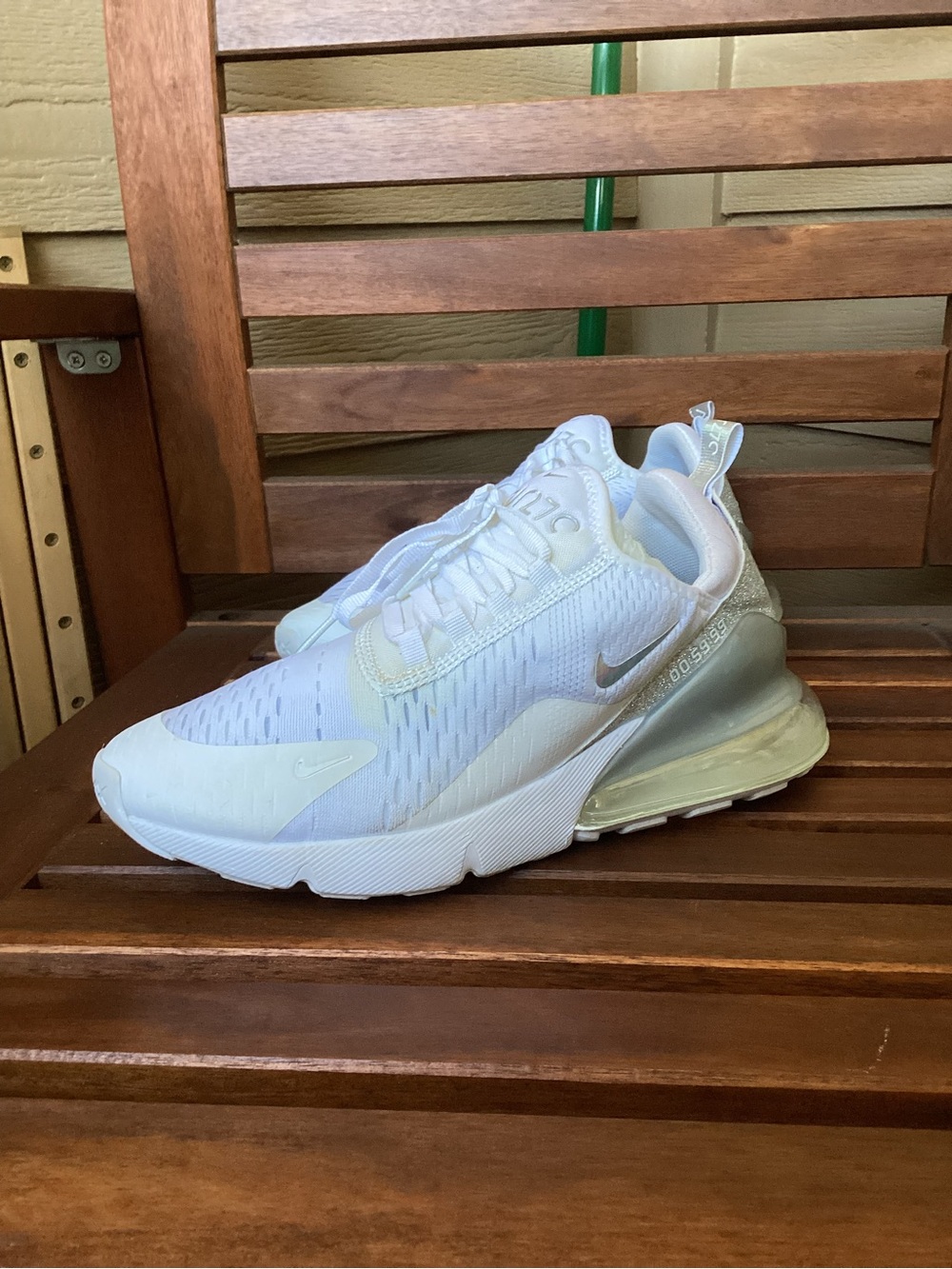 Nike Air Max 270 Women’s Athletic Shoes White Silver